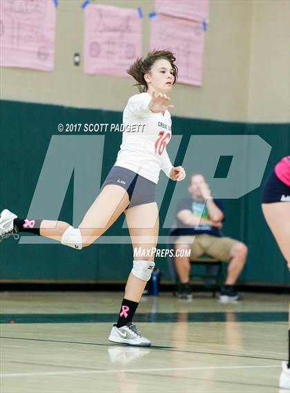 Thumbnail 2 in Great Oak @ Murrieta Mesa photogallery.