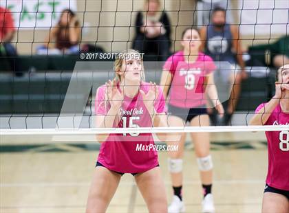 Thumbnail 1 in Great Oak @ Murrieta Mesa photogallery.