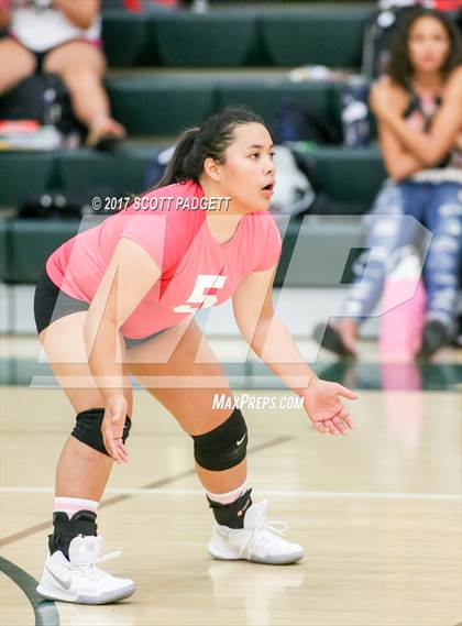 Thumbnail 3 in Great Oak @ Murrieta Mesa photogallery.