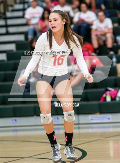 Thumbnail 1 in Great Oak @ Murrieta Mesa photogallery.