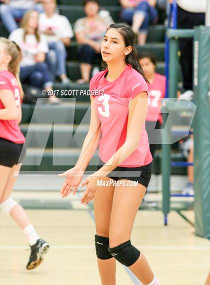Thumbnail 3 in Great Oak @ Murrieta Mesa photogallery.