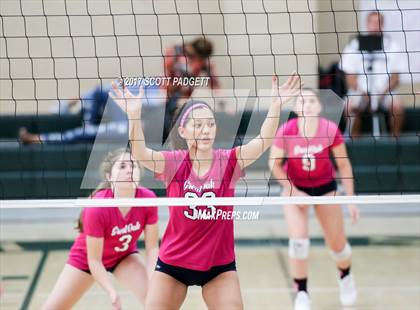 Thumbnail 1 in Great Oak @ Murrieta Mesa photogallery.