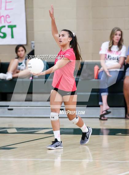 Thumbnail 1 in Great Oak @ Murrieta Mesa photogallery.