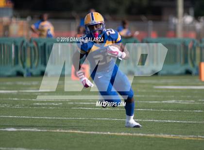 Thumbnail 1 in Northwestern vs Booker T Washington photogallery.