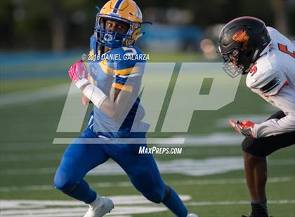 Thumbnail 3 in Northwestern vs Booker T Washington photogallery.