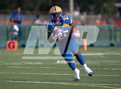 Thumbnail 1 in Northwestern vs Booker T Washington photogallery.