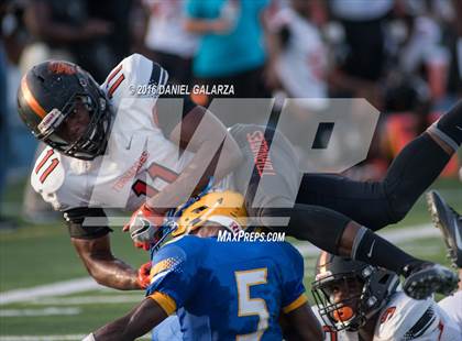 Thumbnail 1 in Northwestern vs Booker T Washington photogallery.