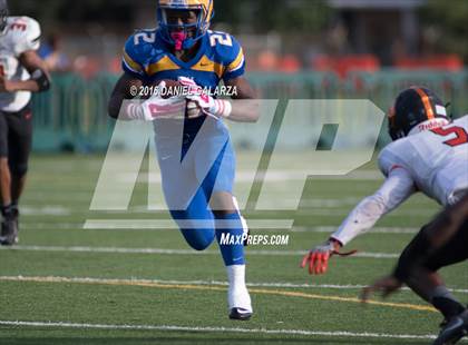 Thumbnail 3 in Northwestern vs Booker T Washington photogallery.