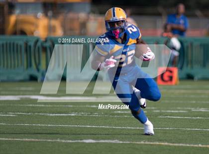 Thumbnail 3 in Northwestern vs Booker T Washington photogallery.
