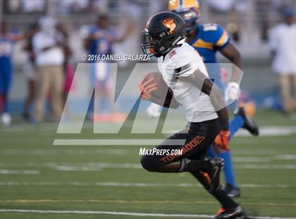 Thumbnail 1 in Northwestern vs Booker T Washington photogallery.