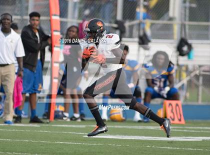 Thumbnail 1 in Northwestern vs Booker T Washington photogallery.