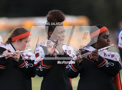 Thumbnail 3 in Northwestern vs Booker T Washington photogallery.