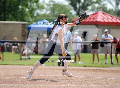 Thumbnail 2 in Pinckneyville vs. Mater Dei (IHSA 2A Super-Sectional) photogallery.