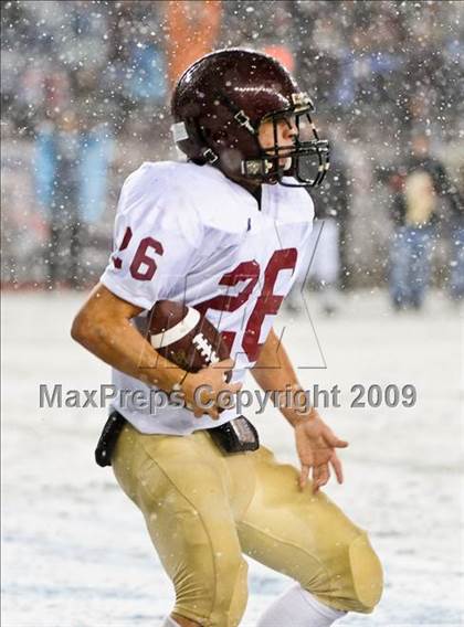 Thumbnail 2 in Gloucester vs. Bridgewater-Raynham (MIAA Division IA East Final) photogallery.