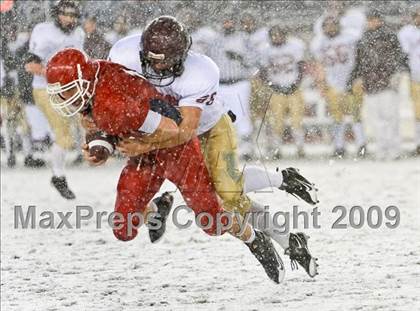Thumbnail 3 in Gloucester vs. Bridgewater-Raynham (MIAA Division IA East Final) photogallery.