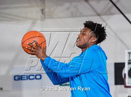Thumbnail 2 in St. Benedict's Prep vs. La Lumiere (DICK's National Tournament Quarterfinals) photogallery.
