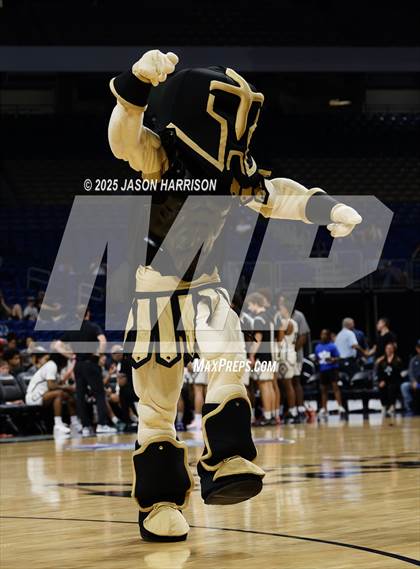 Thumbnail 2 in Guyer vs. Jordan (UIL Basketball 6A D2 Final) photogallery.