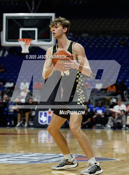 Thumbnail 1 in Guyer vs. Jordan (UIL Basketball 6A D2 Final) photogallery.