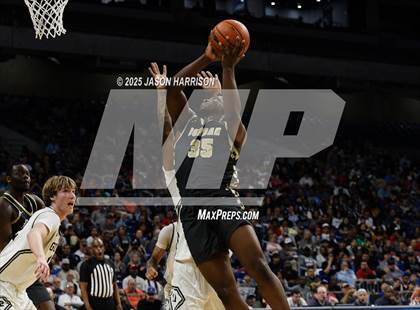 Thumbnail 3 in Guyer vs. Jordan (UIL Basketball 6A D2 Final) photogallery.