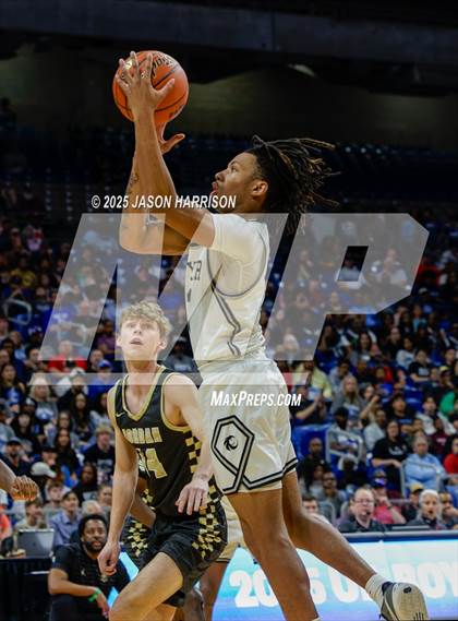 Thumbnail 3 in Guyer vs. Jordan (UIL Basketball 6A D2 Final) photogallery.