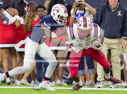 Thumbnail 1 in Lamar vs Atasococita (UIL 6A Regional Playoff) photogallery.