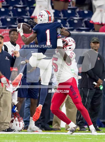 Thumbnail 1 in Lamar vs Atasococita (UIL 6A Regional Playoff) photogallery.