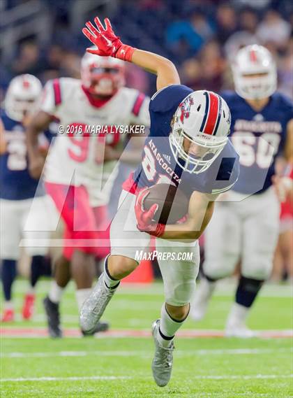 Thumbnail 1 in Lamar vs Atasococita (UIL 6A Regional Playoff) photogallery.