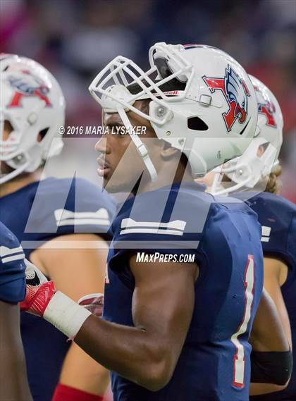 Thumbnail 1 in Lamar vs Atasococita (UIL 6A Regional Playoff) photogallery.