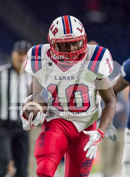Thumbnail 3 in Lamar vs Atasococita (UIL 6A Regional Playoff) photogallery.