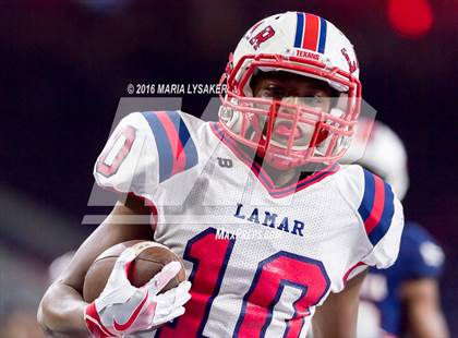 Thumbnail 2 in Lamar vs Atasococita (UIL 6A Regional Playoff) photogallery.