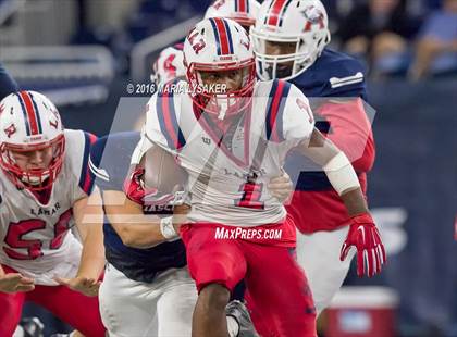 Thumbnail 3 in Lamar vs Atasococita (UIL 6A Regional Playoff) photogallery.