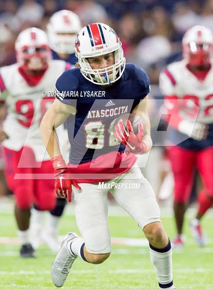 Thumbnail 2 in Lamar vs Atasococita (UIL 6A Regional Playoff) photogallery.