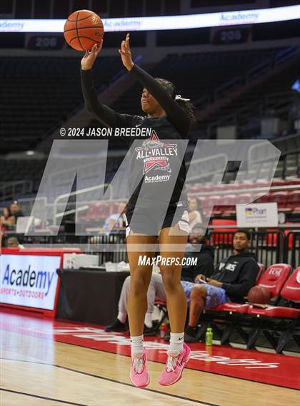 Thumbnail 3 in All-Valley Showcase (East vs West) photogallery.
