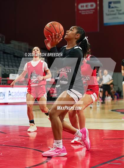 Thumbnail 3 in All-Valley Showcase (East vs West) photogallery.