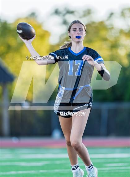 Thumbnail 1 in Oconee County vs. Harlem photogallery.