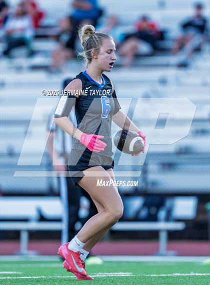 Thumbnail 3 in Oconee County vs. Harlem photogallery.