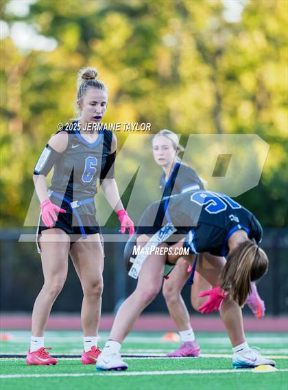 Thumbnail 1 in Oconee County vs. Harlem photogallery.
