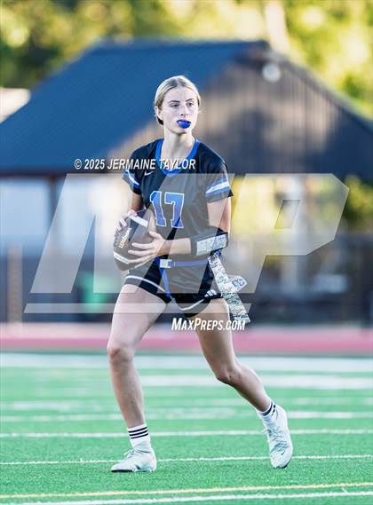 Thumbnail 1 in Oconee County vs. Harlem photogallery.