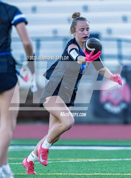 Thumbnail 2 in Oconee County vs. Harlem photogallery.