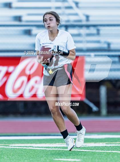 Thumbnail 2 in Oconee County vs. Harlem photogallery.