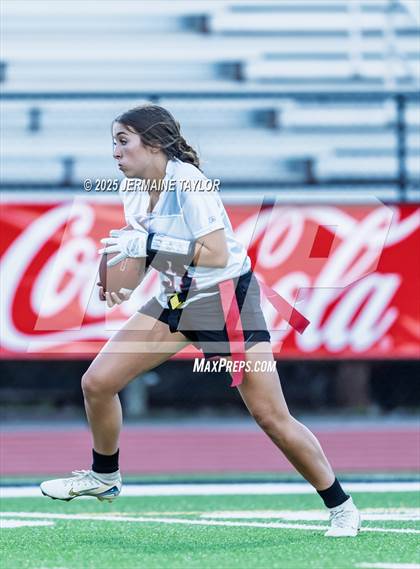 Thumbnail 1 in Oconee County vs. Harlem photogallery.