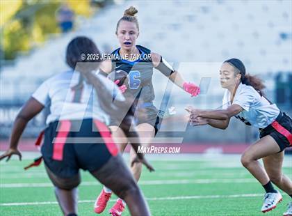 Thumbnail 1 in Oconee County vs. Harlem photogallery.