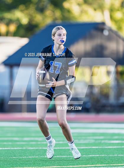 Thumbnail 2 in Oconee County vs. Harlem photogallery.