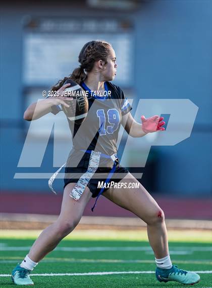 Thumbnail 3 in Oconee County vs. Harlem photogallery.
