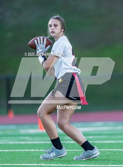 Thumbnail 1 in Oconee County vs. Harlem photogallery.