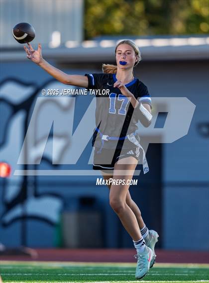 Thumbnail 3 in Oconee County vs. Harlem photogallery.