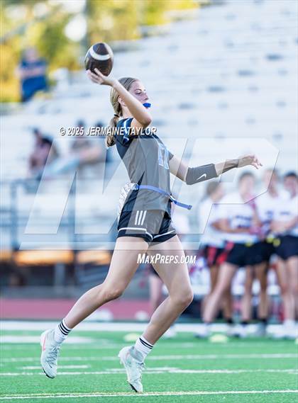 Thumbnail 2 in Oconee County vs. Harlem photogallery.