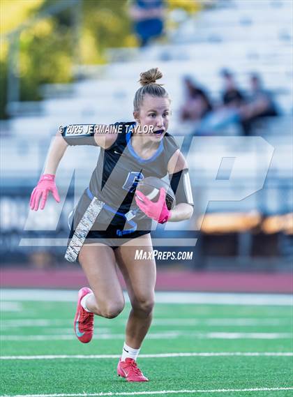 Thumbnail 3 in Oconee County vs. Harlem photogallery.