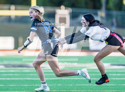 Thumbnail 1 in Oconee County vs. Harlem photogallery.