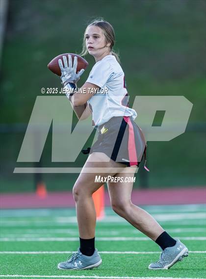 Thumbnail 3 in Oconee County vs. Harlem photogallery.